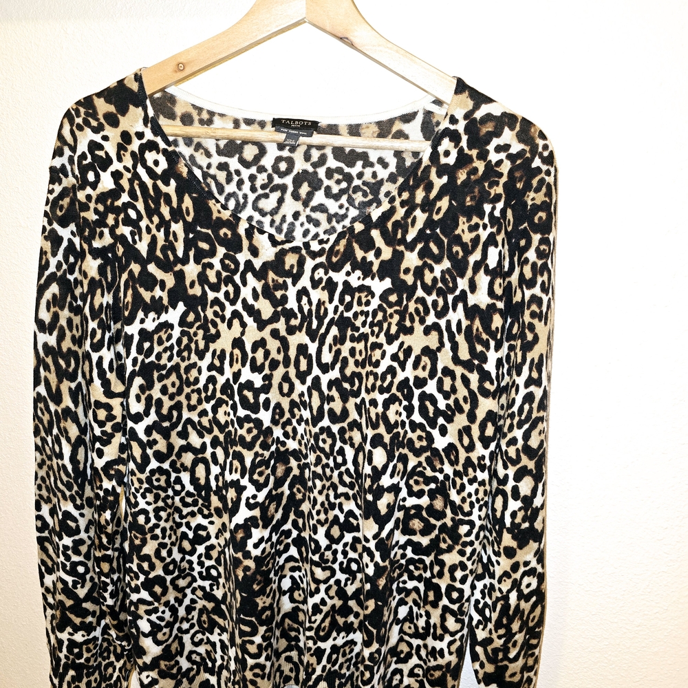 Talbot Top Women's XL Petite Long- Sleeved Leopard Print